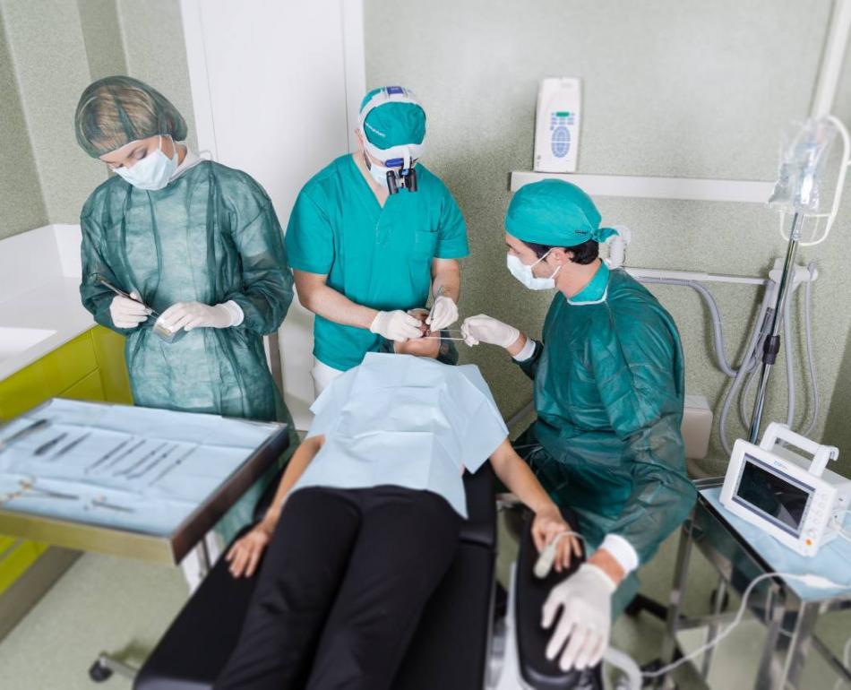 intervento in regime ambulatoriale presso la Clinica Marchetti per la salute di testa e collo