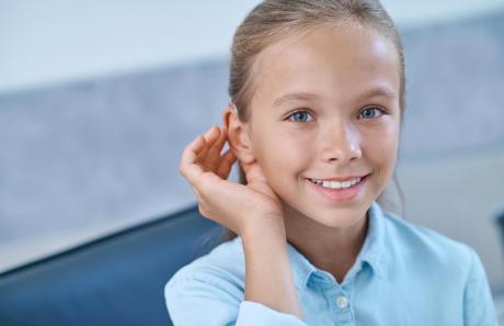 bambini con problemi di udito, disturbi uditivi nei bambini